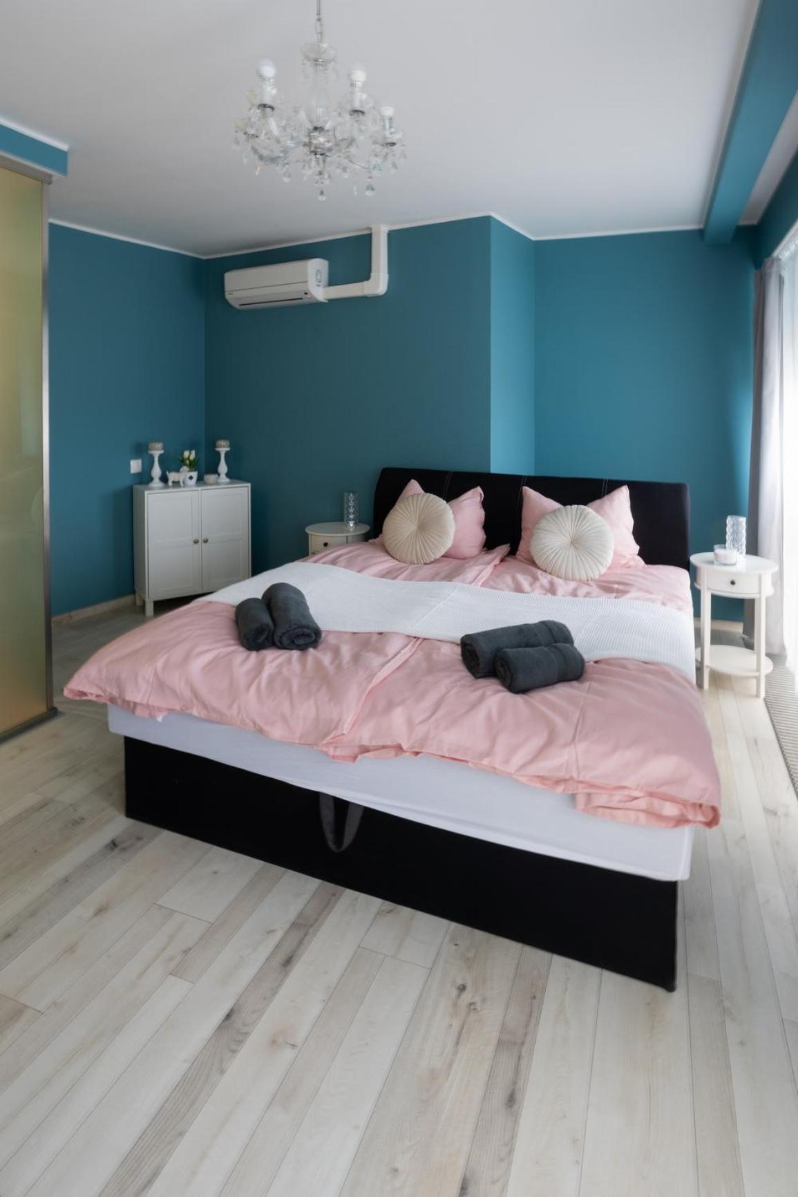 Hellowine Apartment Eger